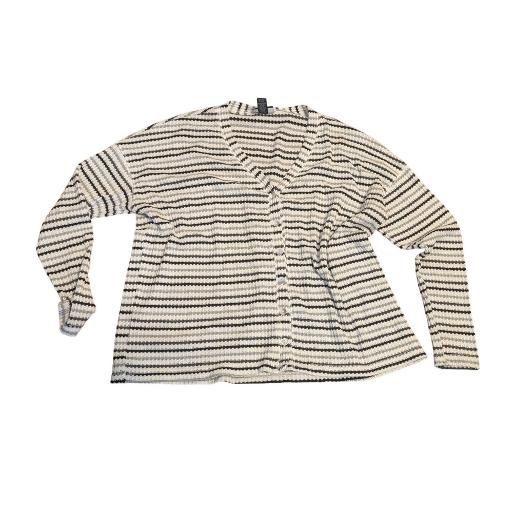 Small Daytrip Womens Striped Waffle Knit Oversized Cardigan V-Neck Button‎